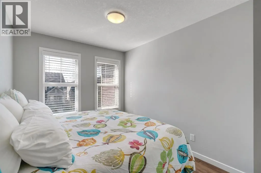 128 Midtown Court SW