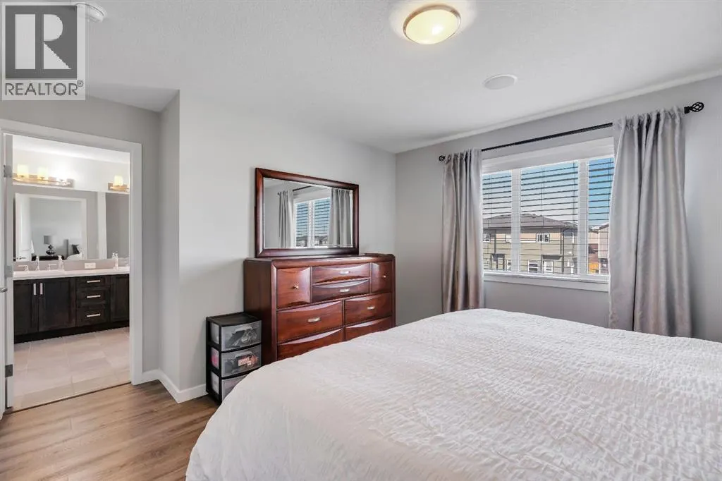 128 Midtown Court SW