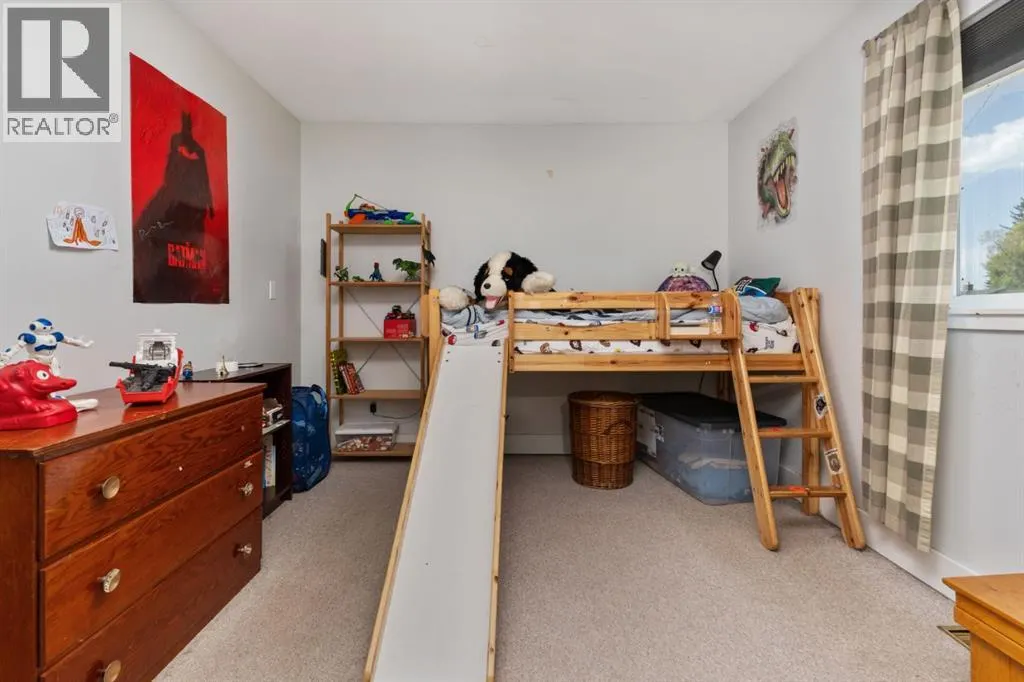 225 Dominion Street
