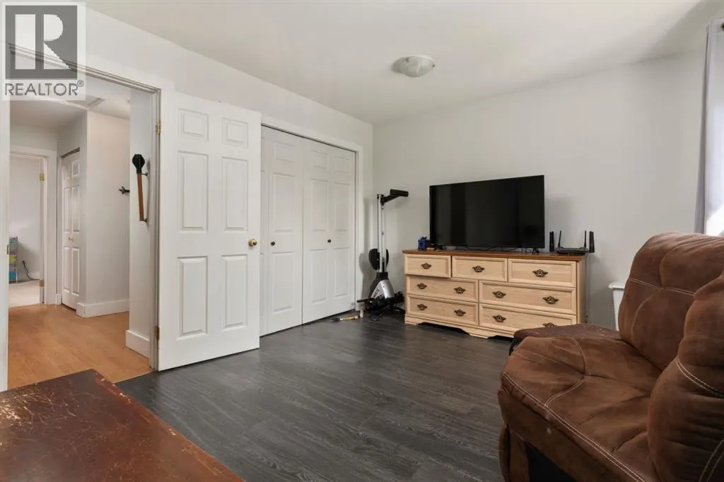 225 Dominion Street