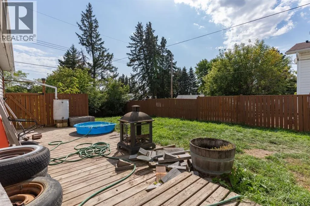 225 Dominion Street