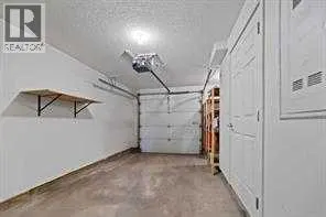 231 Copperpond Common SE