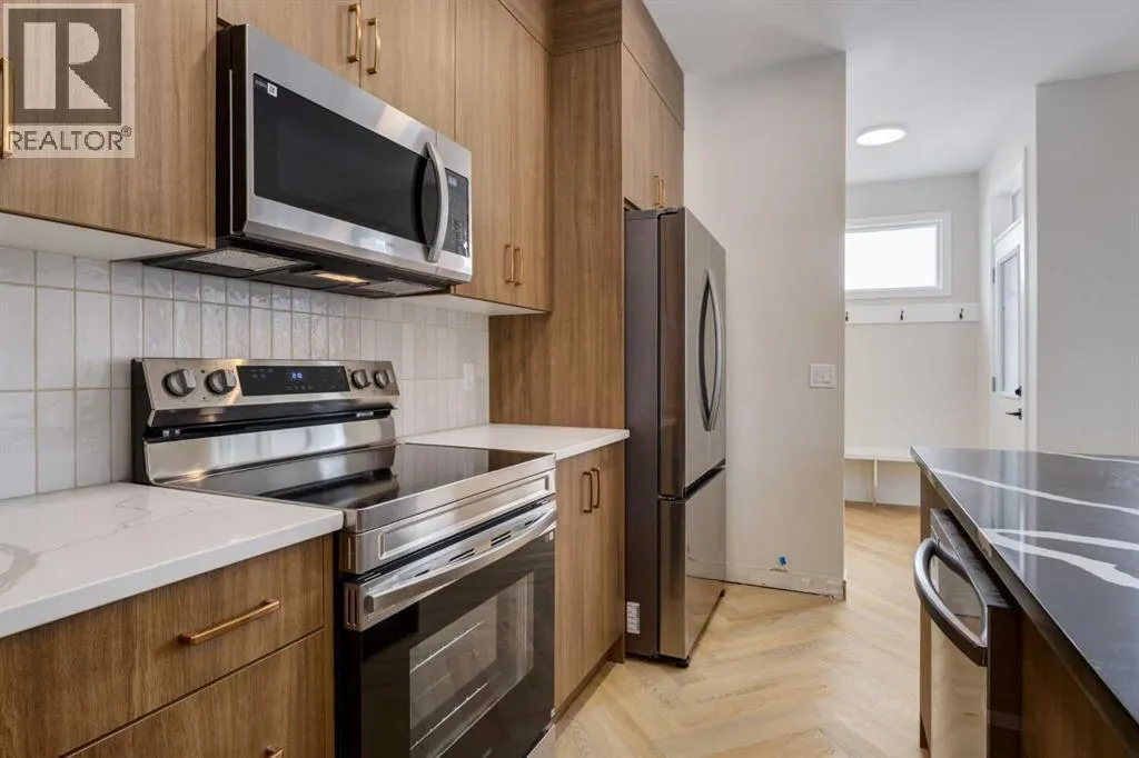 261 Cobblestone Gate