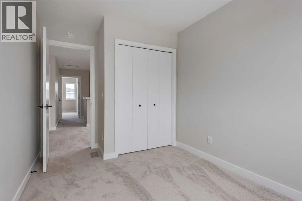261 Cobblestone Gate