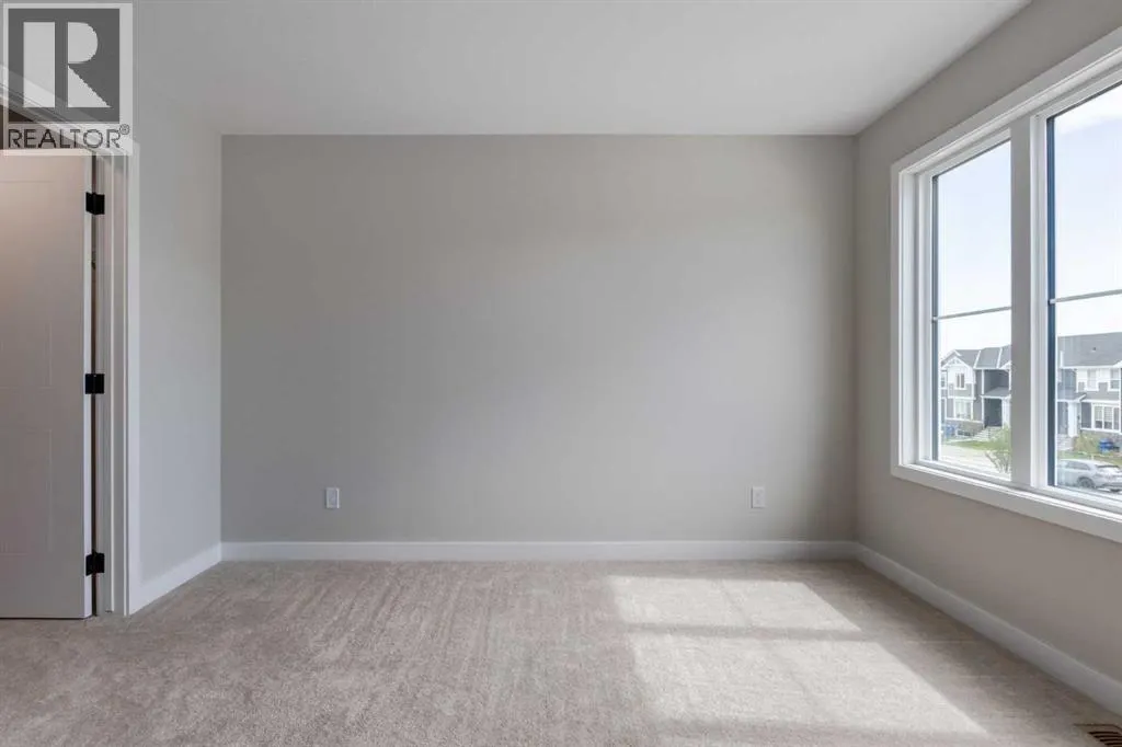 261 Cobblestone Gate