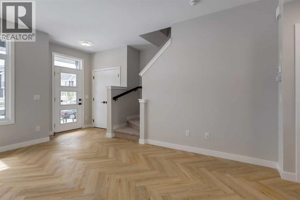 261 Cobblestone Gate