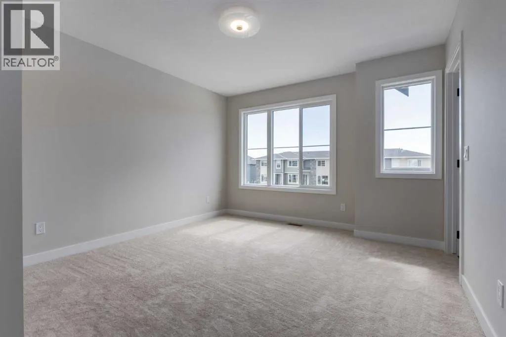 261 Cobblestone Gate