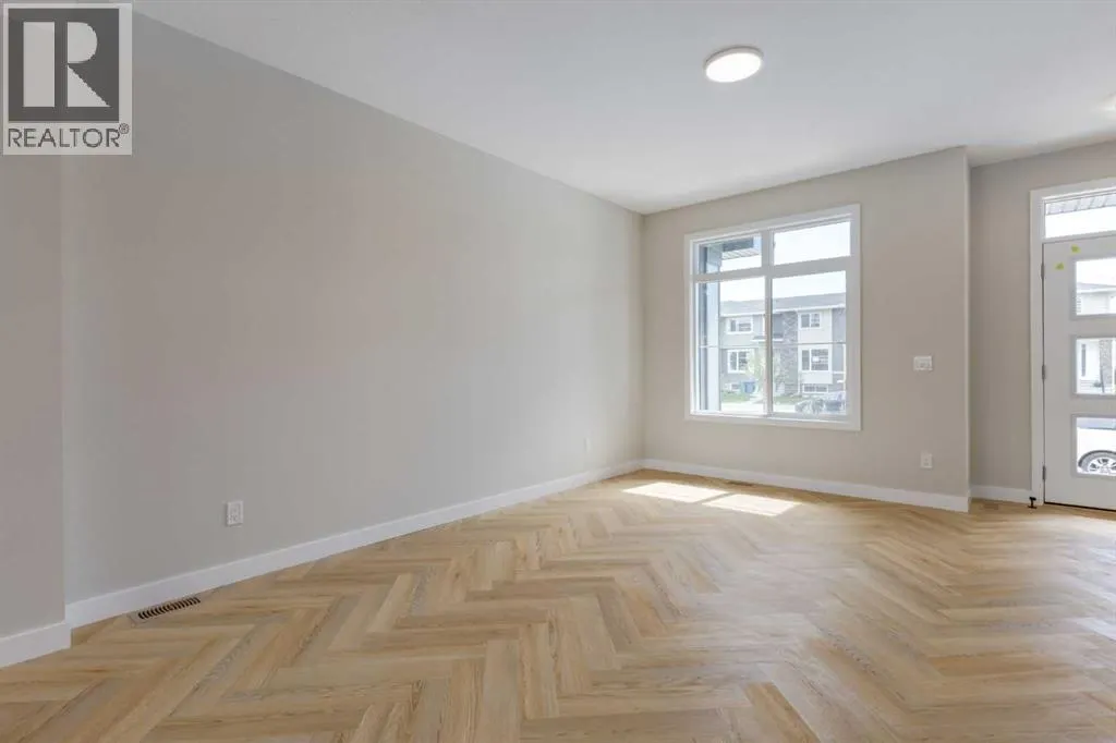 261 Cobblestone Gate