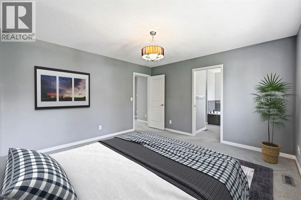 32 Cranarch Crescent SE