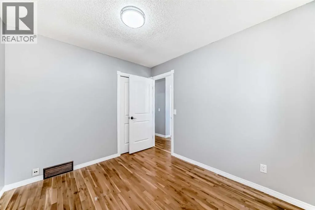 77 Shawfield Way SW