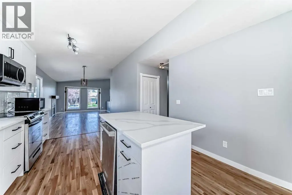 77 Shawfield Way SW