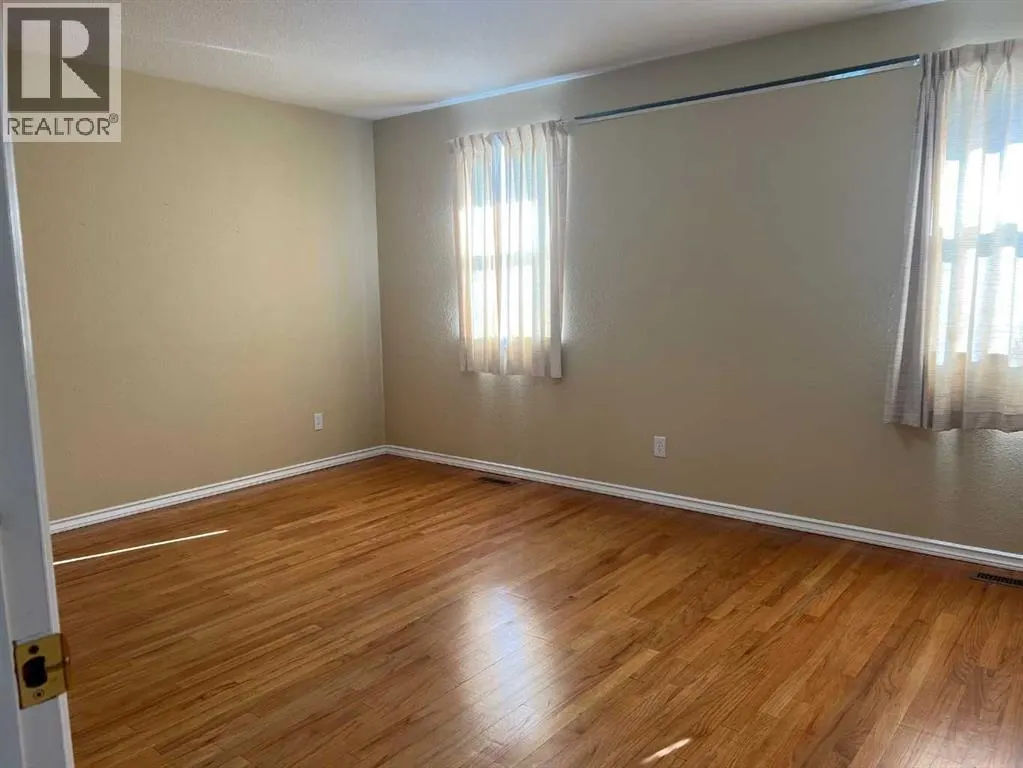 47 Squamish Boulevard W