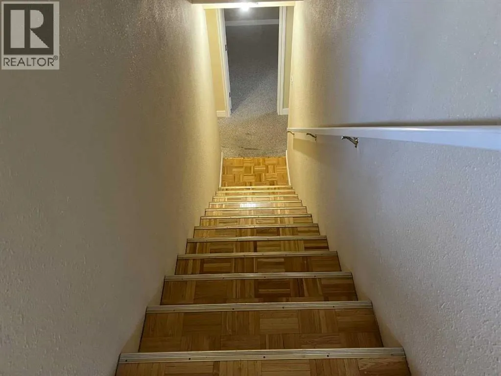 47 Squamish Boulevard W