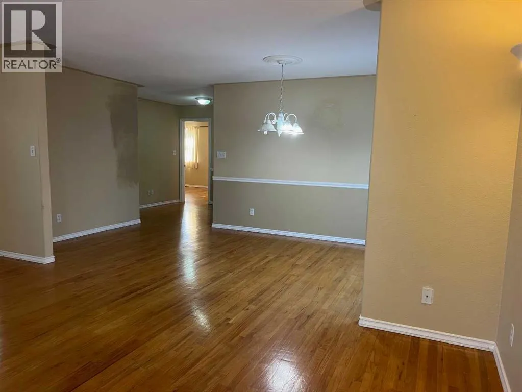47 Squamish Boulevard W