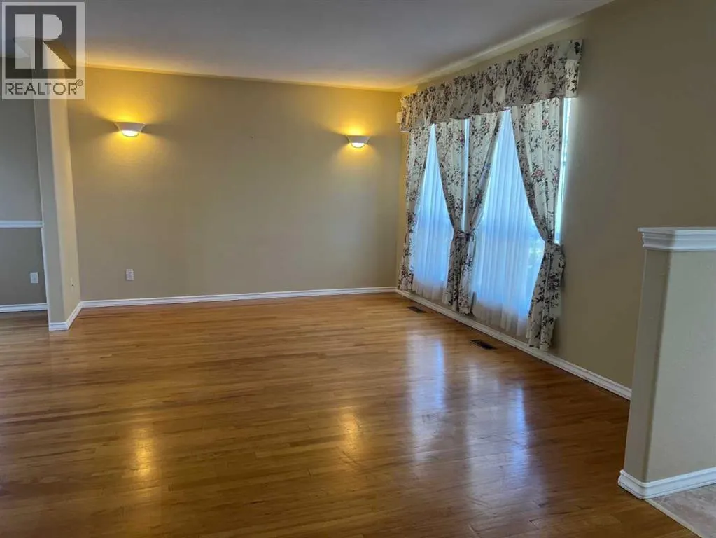 47 Squamish Boulevard W