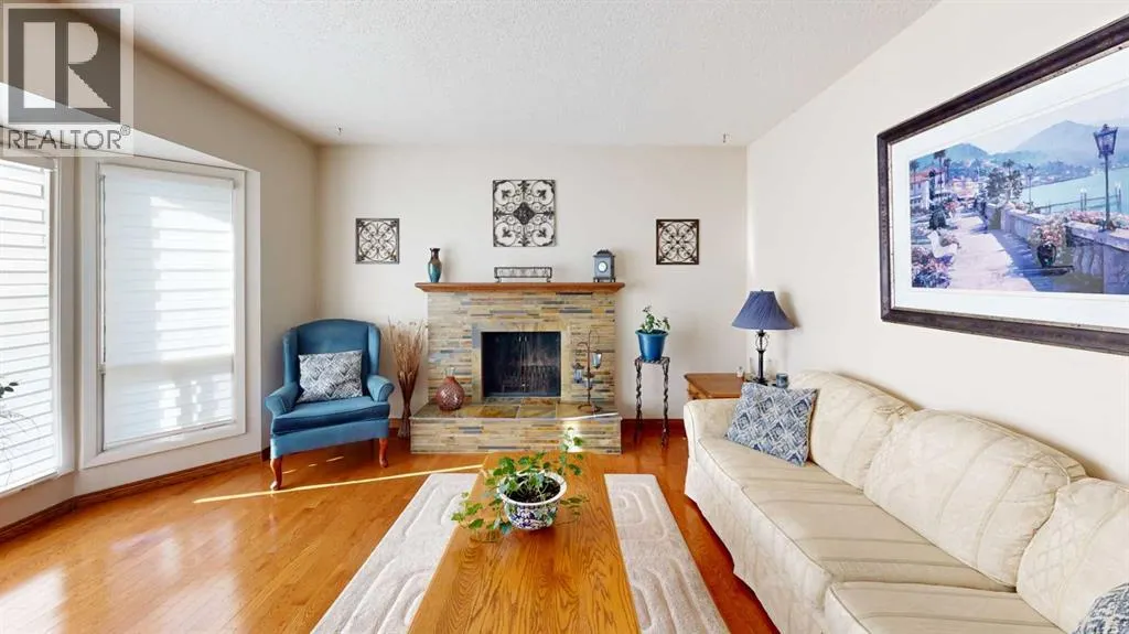 1808 65 Street NE