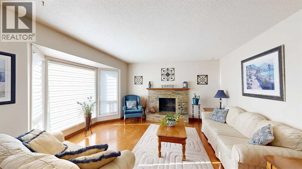 1808 65 Street NE
