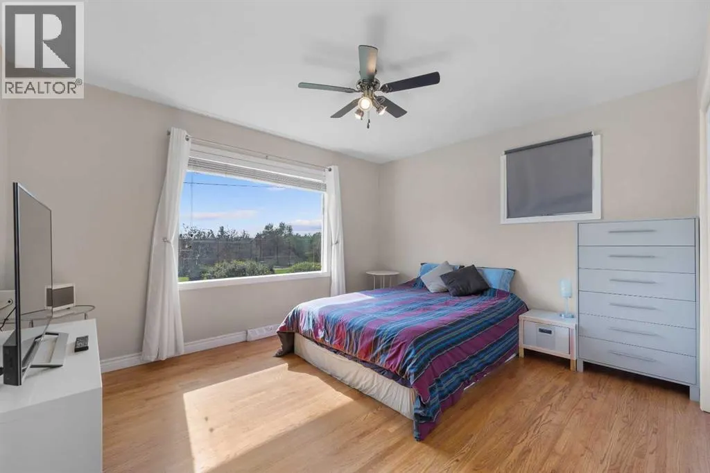 18 Cornell Place NW