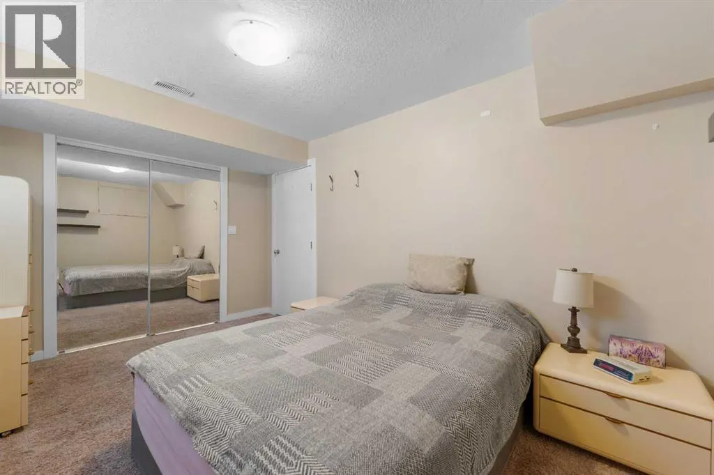 18 Cornell Place NW