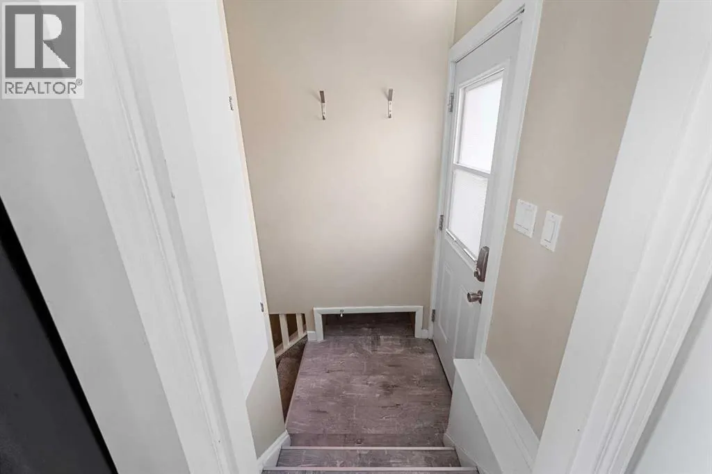 18 Cornell Place NW