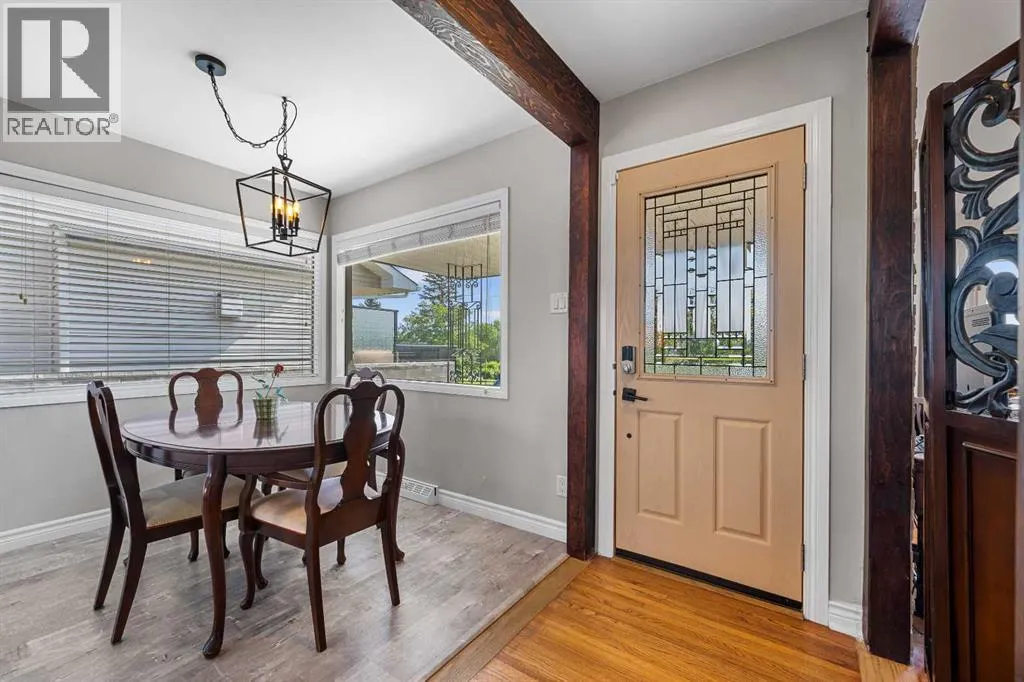 18 Cornell Place NW