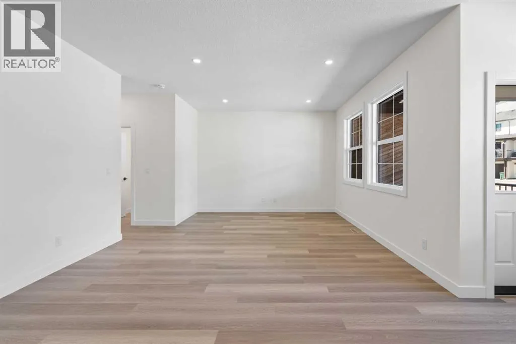 1004, 201 Cooperswood Green SW