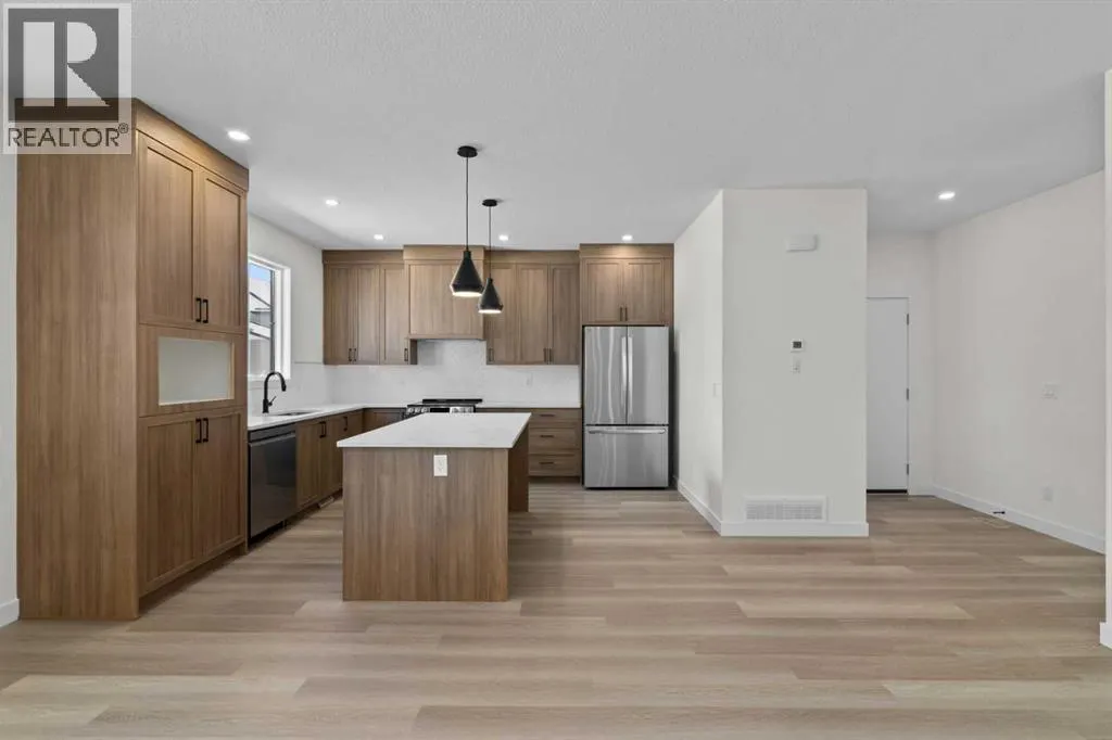 1004, 201 Cooperswood Green SW