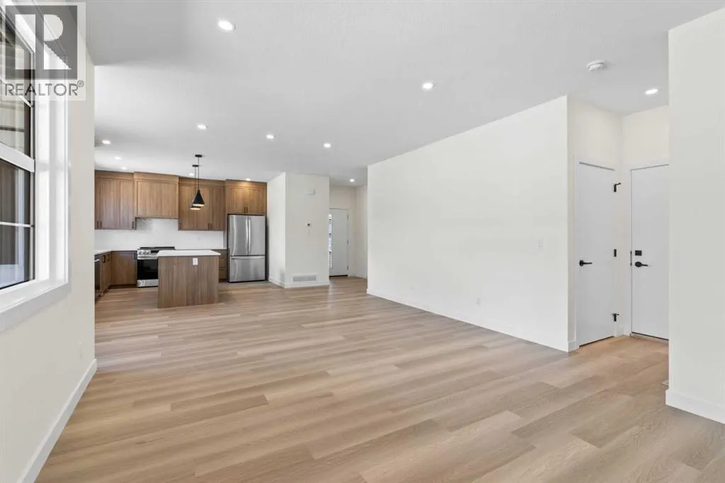 1004, 201 Cooperswood Green SW