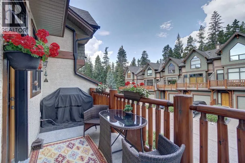 27, 137 Wapiti Close NE