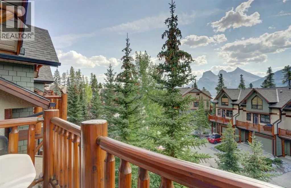 27, 137 Wapiti Close NE