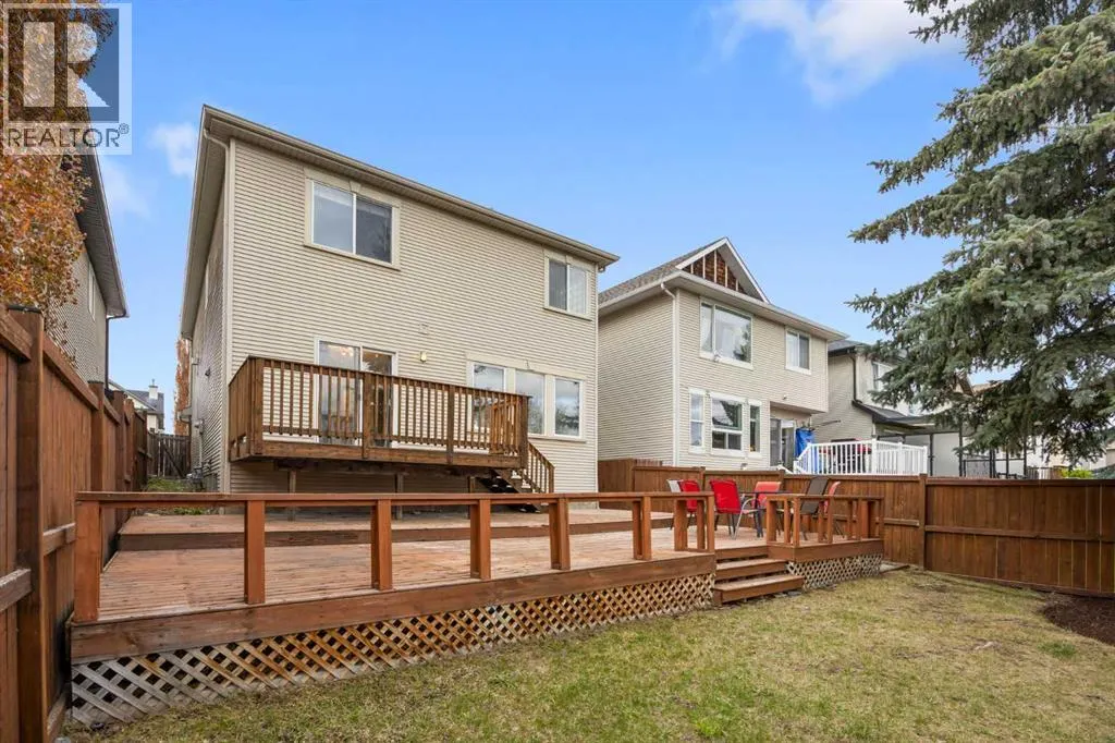230 Cougarstone Circle SW