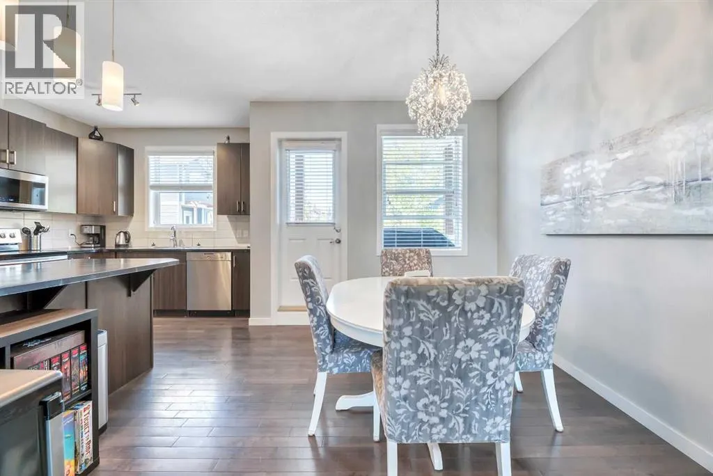 709, 10 Auburn Bay Avenue SE