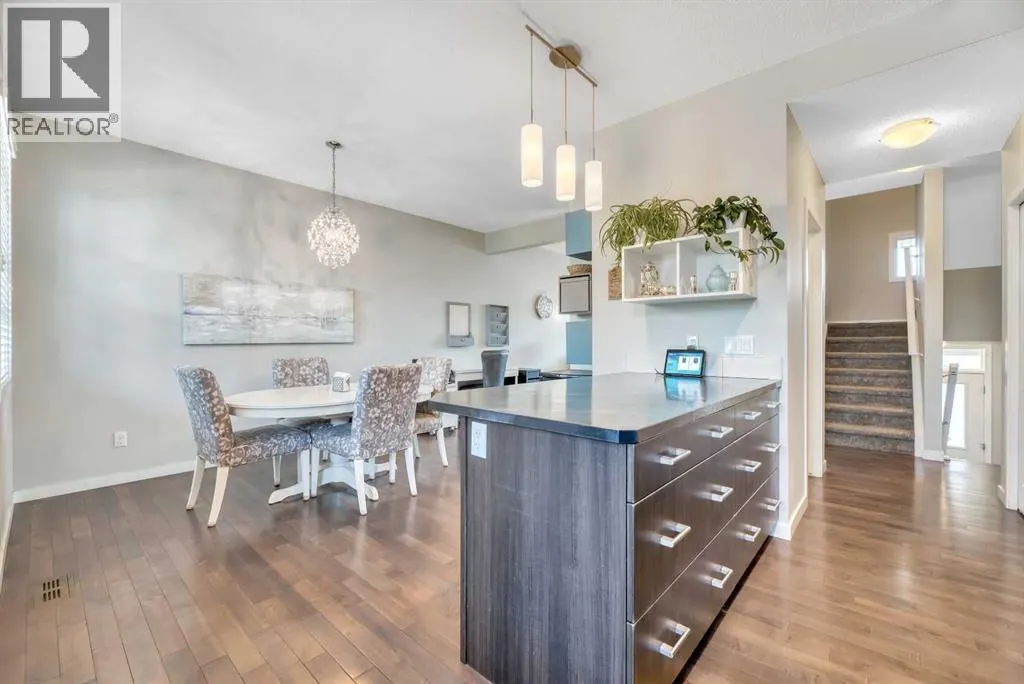 709, 10 Auburn Bay Avenue SE