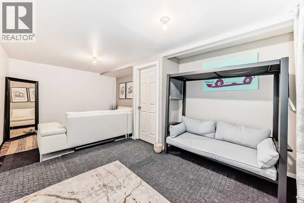 605 Evanston Link NW