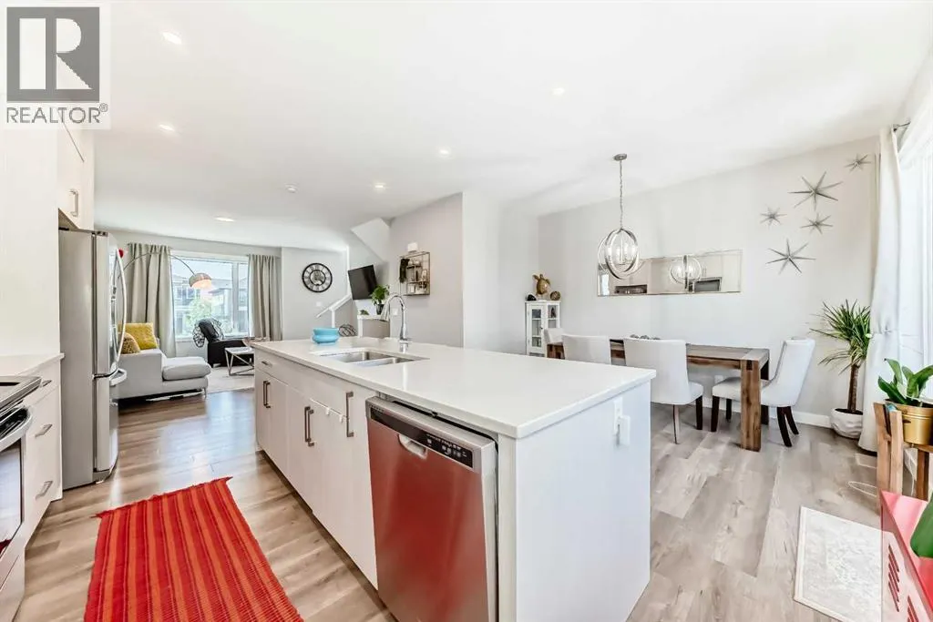 605 Evanston Link NW