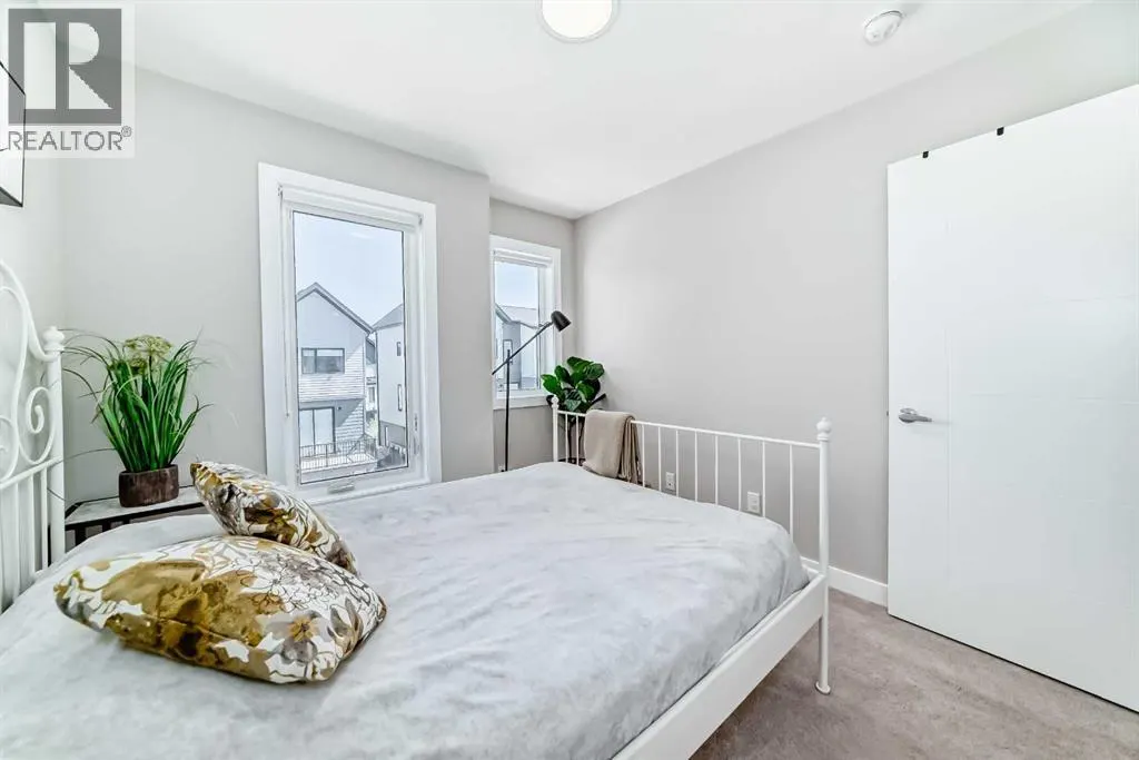 605 Evanston Link NW
