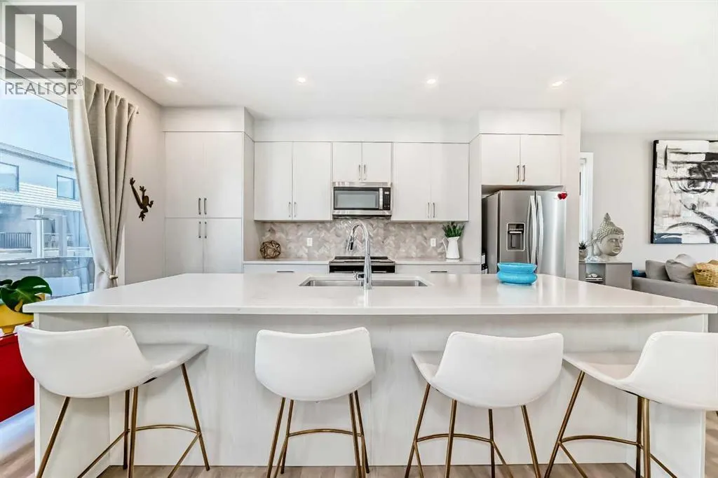 605 Evanston Link NW