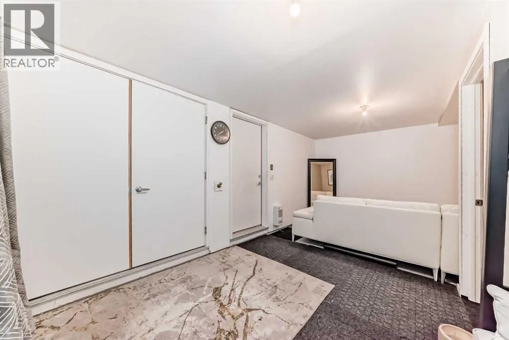 605 Evanston Link NW