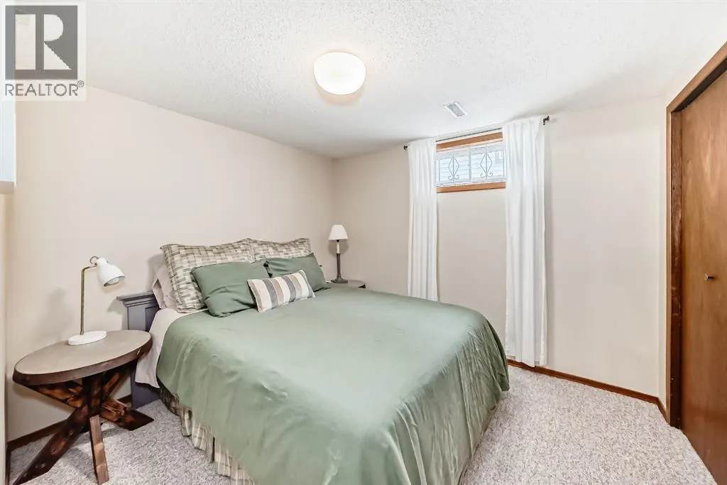 5556 Dalhart Hill NW