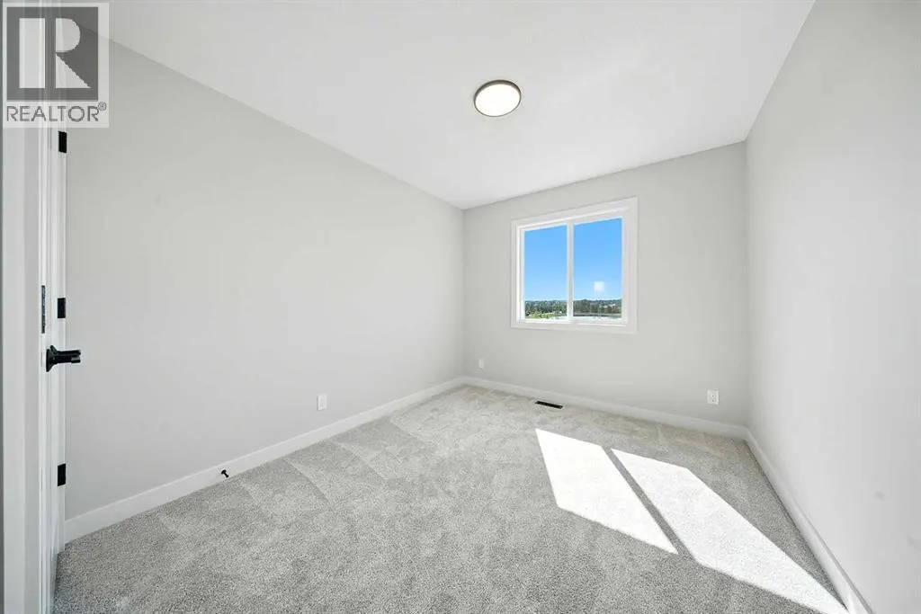 15 Gray Close