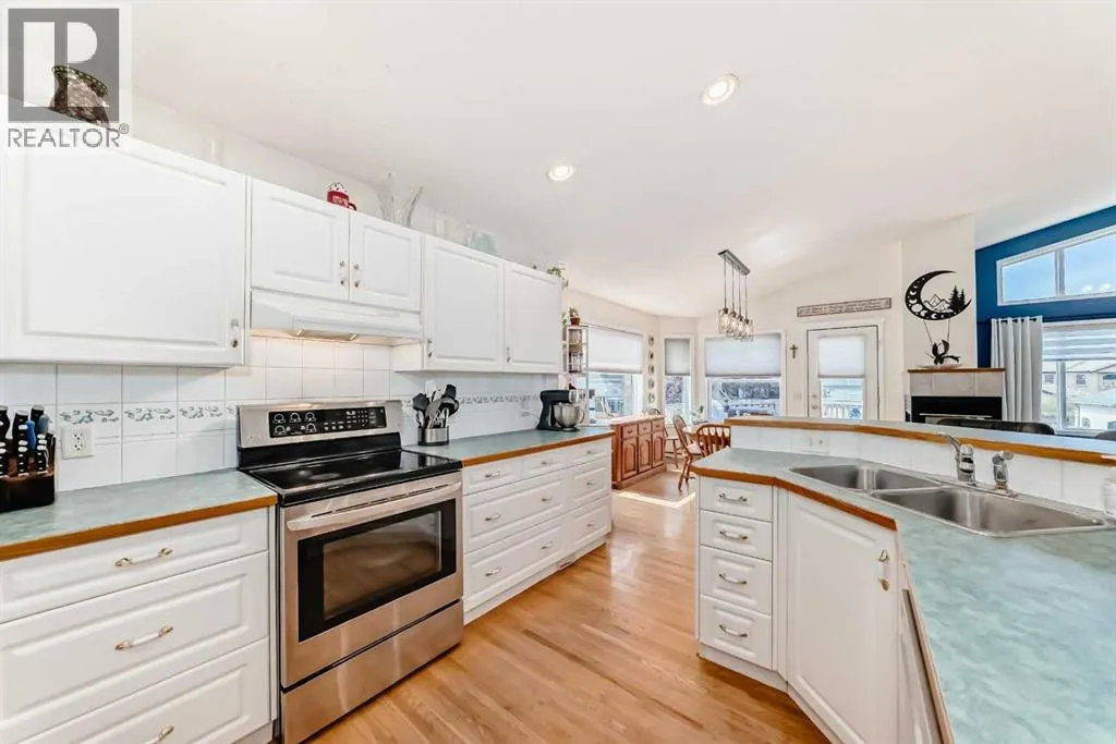 223 COVE Drive