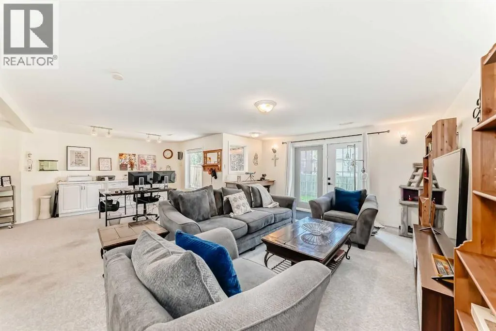 223 COVE Drive