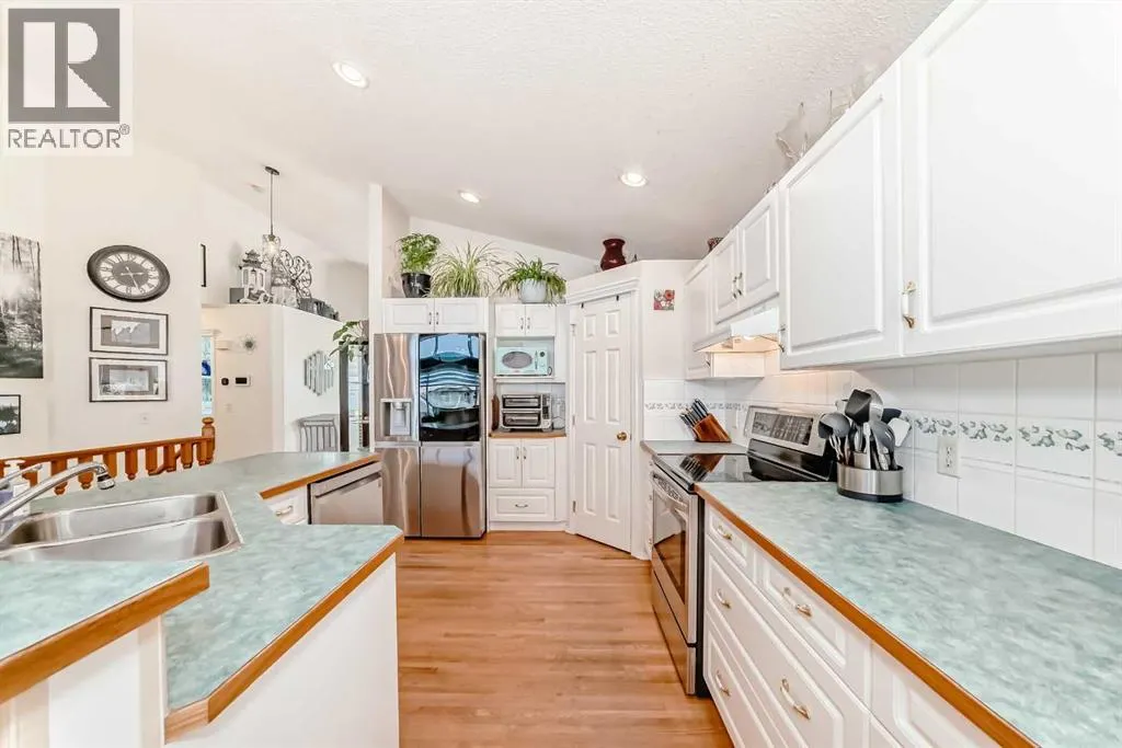 223 COVE Drive