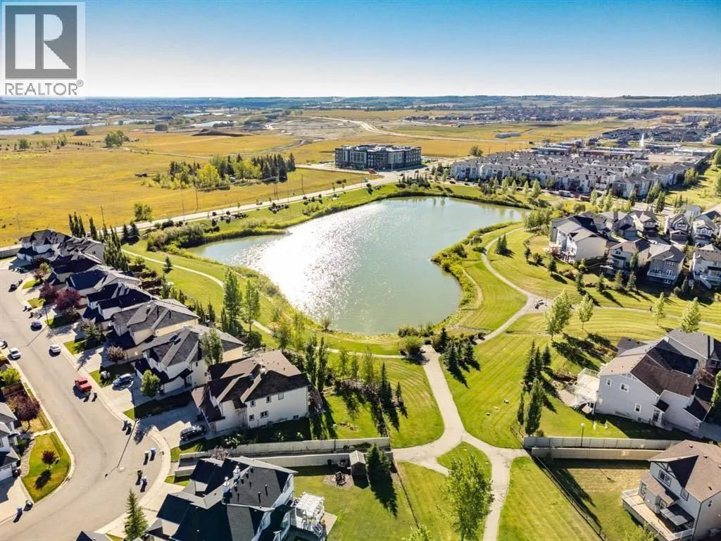 240 Silverado Range Heights SW