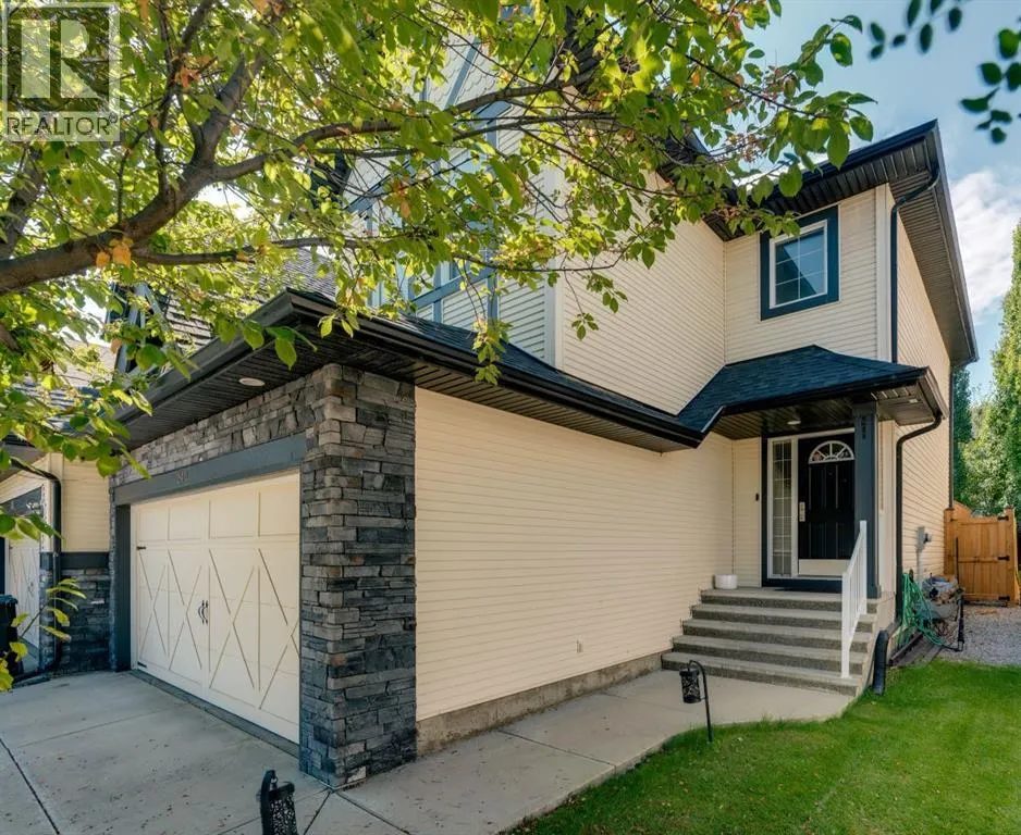 240 Silverado Range Heights SW