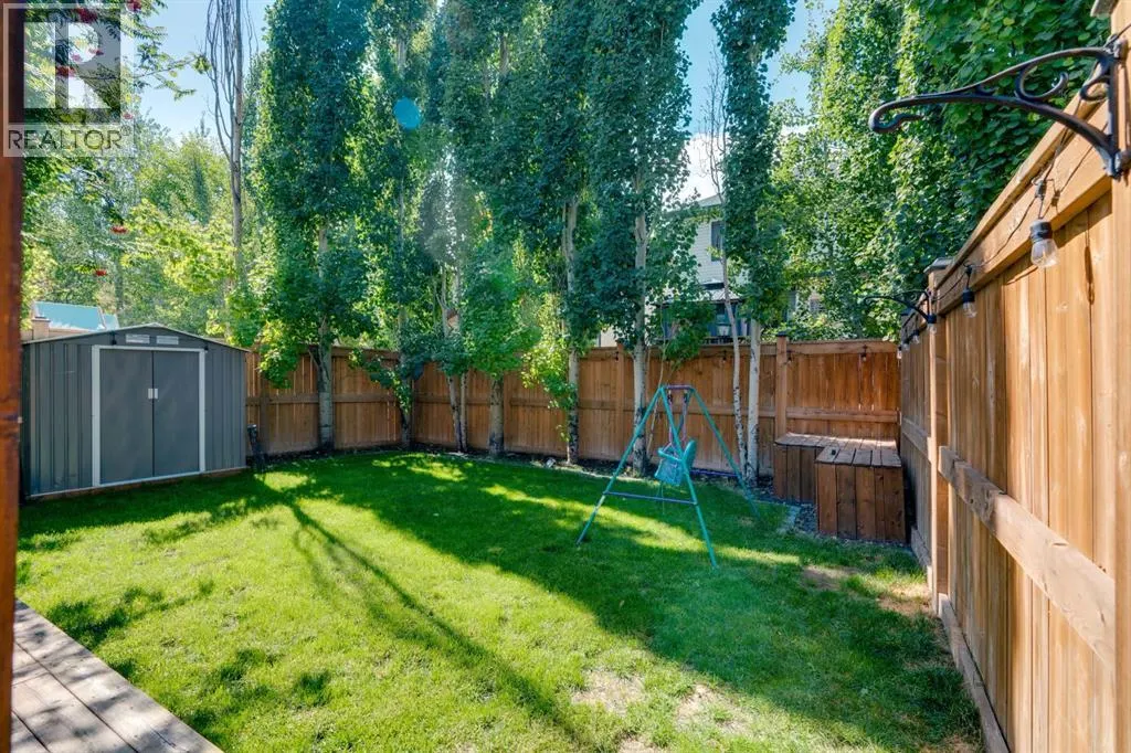 240 Silverado Range Heights SW