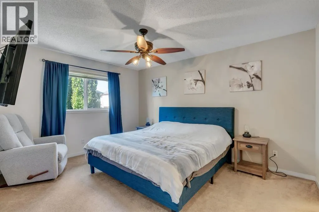 240 Silverado Range Heights SW