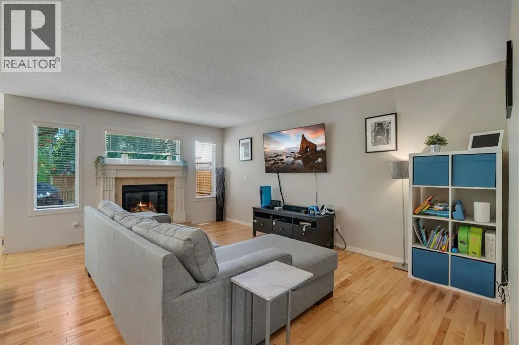 240 Silverado Range Heights SW