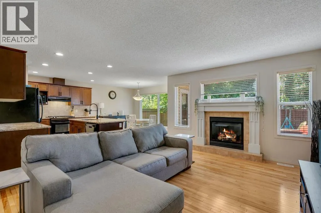 240 Silverado Range Heights SW