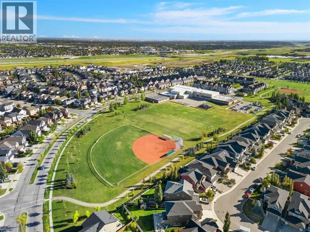240 Silverado Range Heights SW